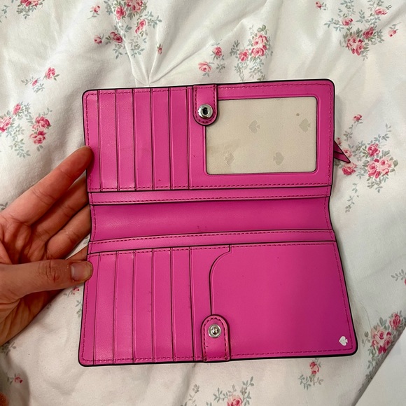 Kate Spade Large Bifold Wallet - Picture 2 of 3